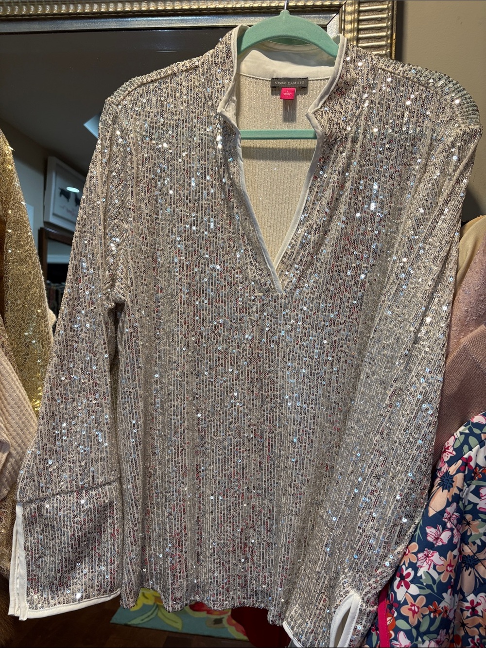 Vince Camuto Silver Sequin Long Sleeve Split V Pullover